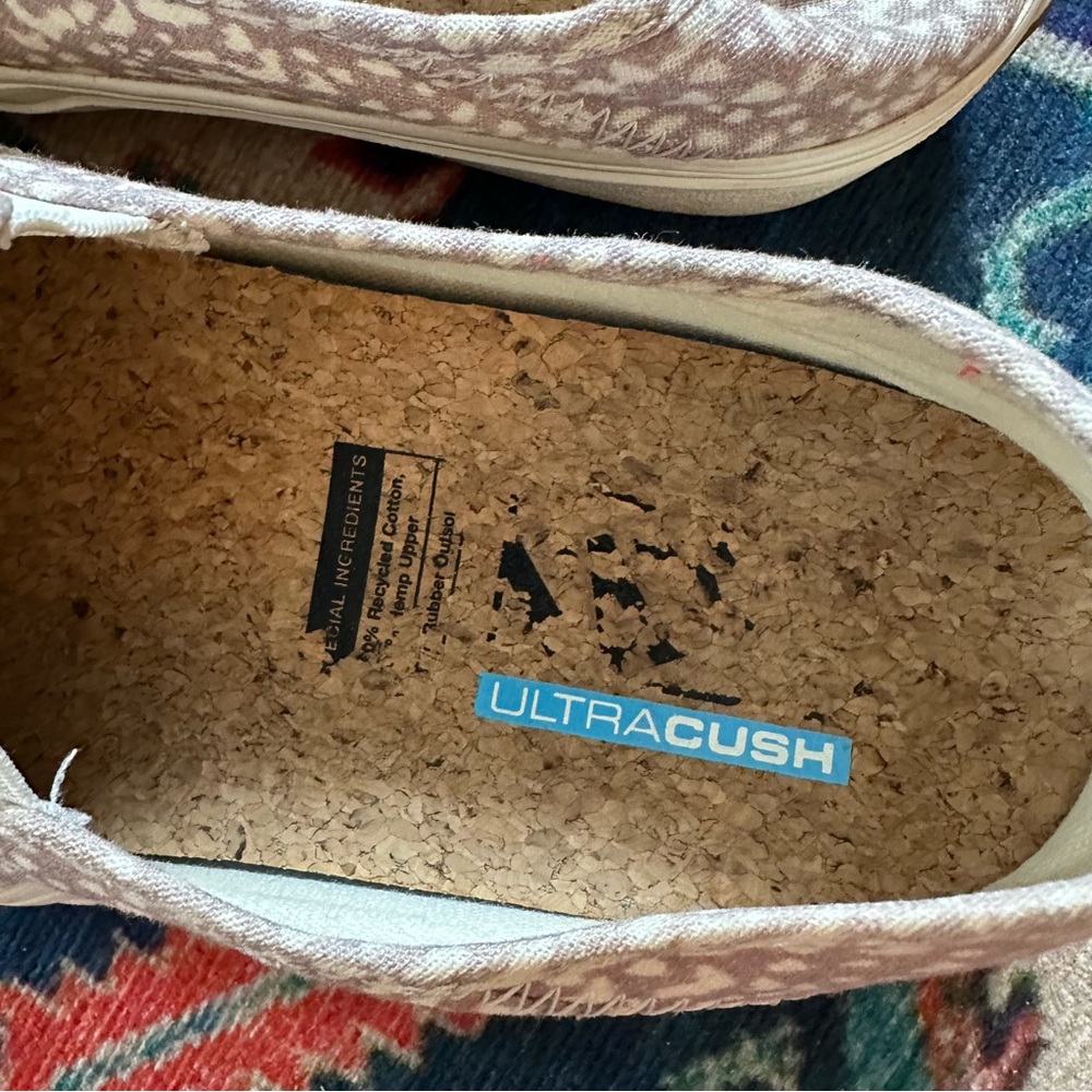VANS Off the Wall Slip On Shoes - Picture 7 of 10